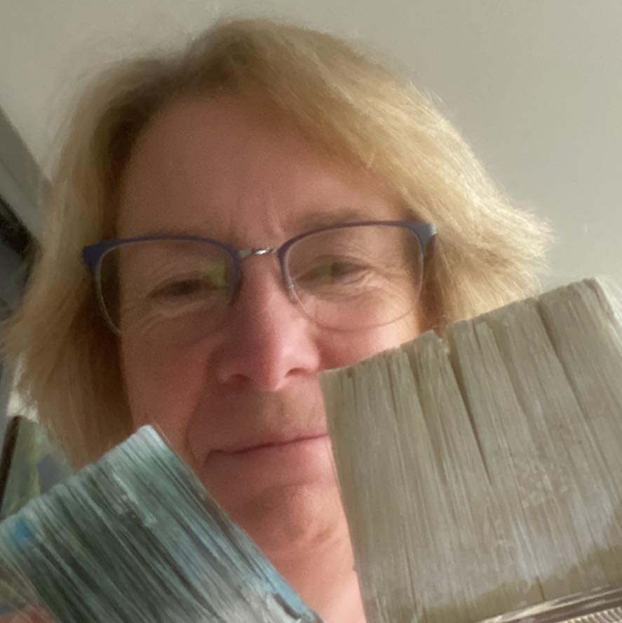 profile_Selfie-Wendy.20250228140428.jpg